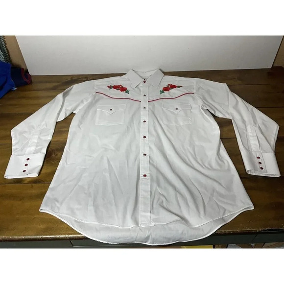 Ely Cattleman Men’s Size Large White Embroidered Red Roses Pearl Snap Button - Picture 1 of 11